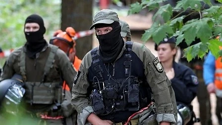 Арестуваха тийнейджър за подготовка на терористичен акт в Германия