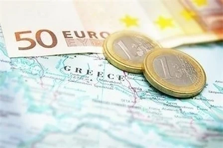 МВФ: Гърция да ореже пенсиите