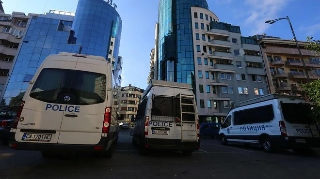 Образувано е досъдебно производство за крана за алкохол на Миню Стайков