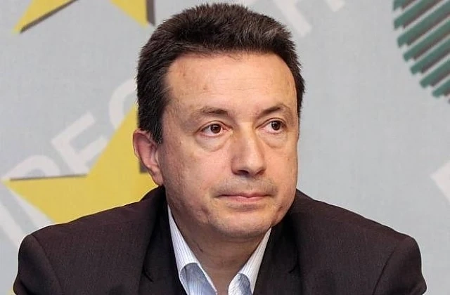 Янаки Стоилов оттегли кандидатурата си за конституционен съдия