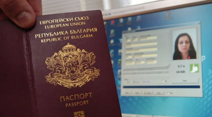 Често губим паспортите си, предимно в Германия