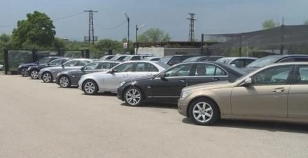 Още има заплаха от американски мита за внос на европейски автомобили