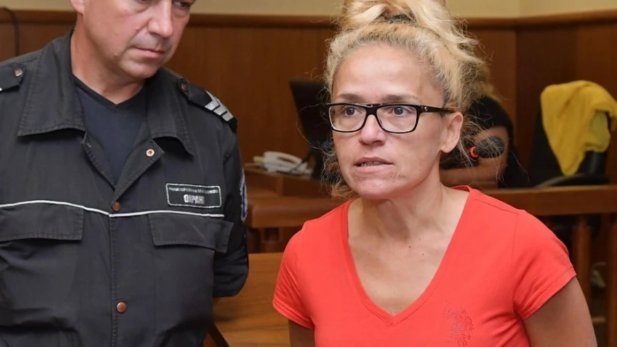 Домашен арест за Десислава Иванчева и нейната заместничка