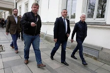 Патриотите решават на коалиционен съвет за оставката на Валери Симеонов
