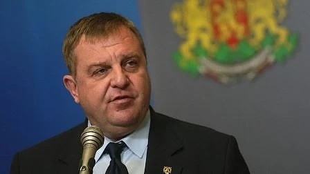 Министерство на отбраната: Процедурата за ремонт на Су-25 не е прекратена 
