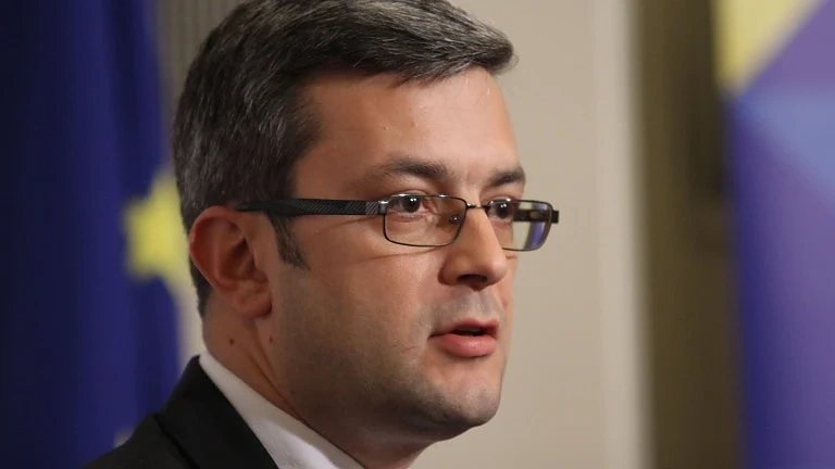 Тома Биков: БСП ще се сблъскат с реалността по време на европейските избори   