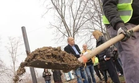 Фандъкова провери ремонтните дейности в Северния парк