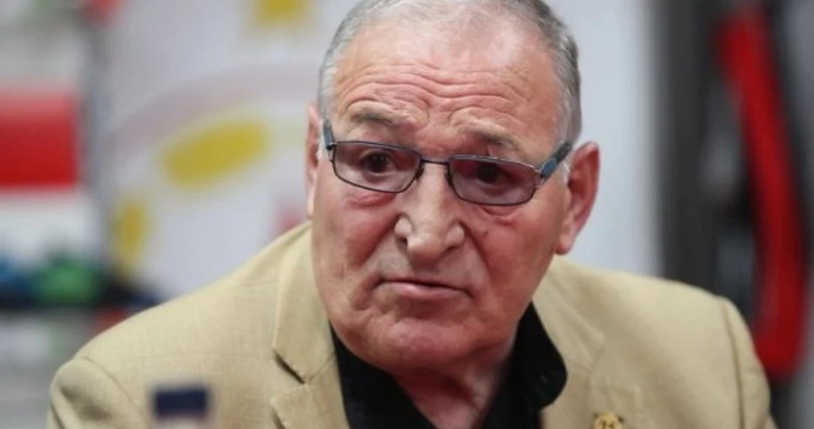 Димитър Пенев: Подготовките ги правим навънка, харчим двойно и тройно