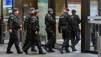 Ислямист наръга полицай в Брюксел 