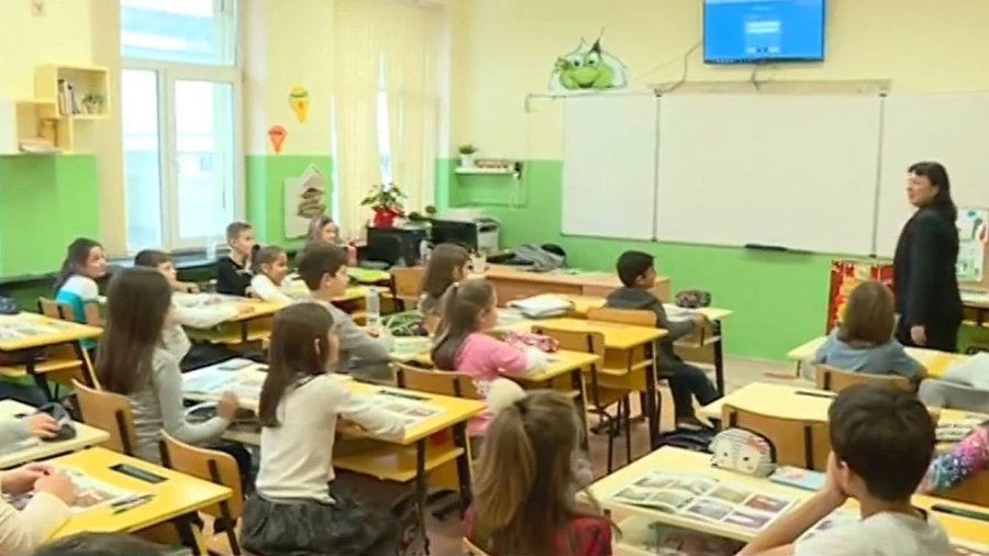 Часове по възпитание да влязат в програмата на учениците