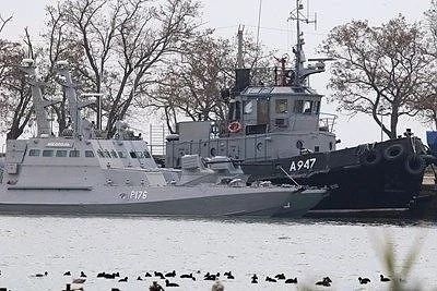 Европейските лидери зоват Русия да освободи украинските кораби 