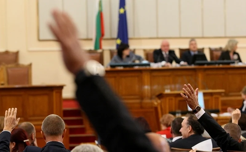 Парламентът прие бюджета на държавните агенции и комисии