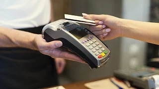 Mastercard: 65% от българите плащат безконтактно 