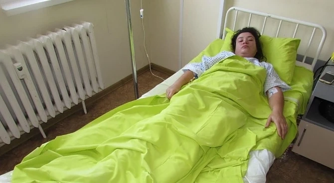 Жена падна в дупка с вряла вода на „Топлофикация“ - Русе