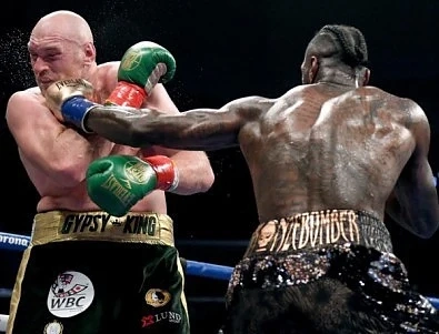 Шефът на WBC намекна защо отнеха победата на Фюри