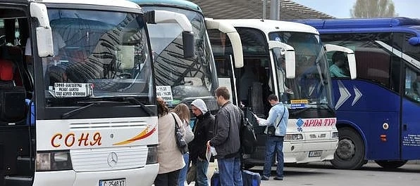 Автобусните превозвачи готови за протест срещу системата „Бонус-малус“