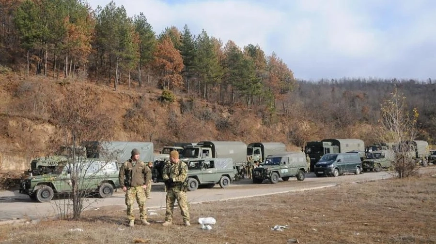  Кораб с оръжие за армията на Косово пътува към Албания
