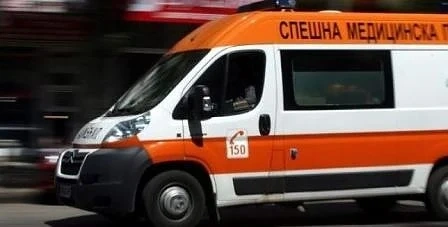 Катастрофа с автобус с деца край Долно Камарци