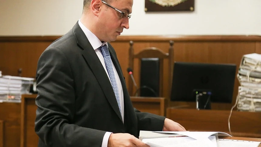 Адвокатът на Баневи приложи нова схема   
