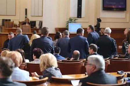 Последен работен ден за депутатите през 2018 г.