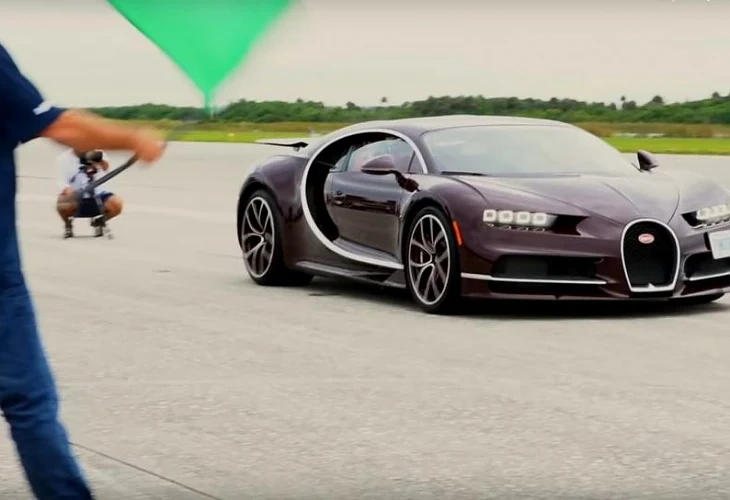 Пробваха Bugatti Chiron на самолетна писта (видео)