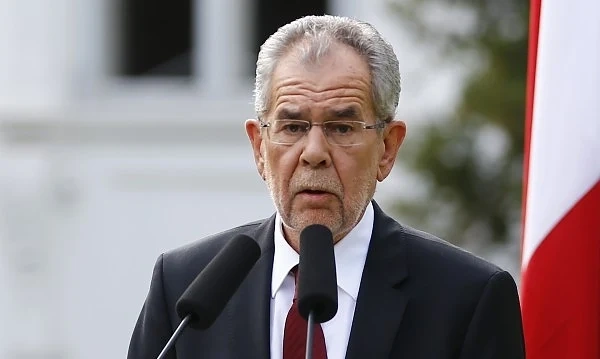 Президентът на Австрия поиска единна система за бежанците