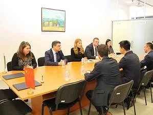 Ангелкова се срещна с ръководството на водещ китайски туроператор 