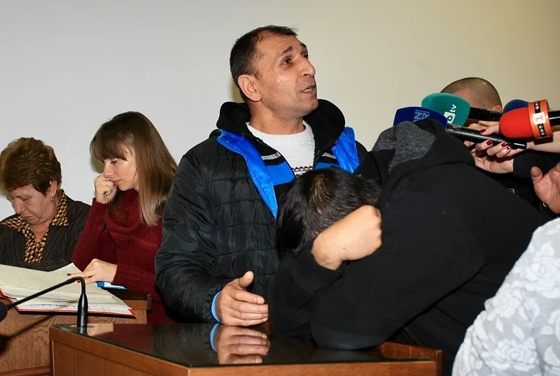 Крадците на картините на Майстора остават в ареста