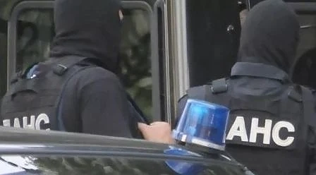 Мащабна операция на службите в страната, свързана е с националната сигурност