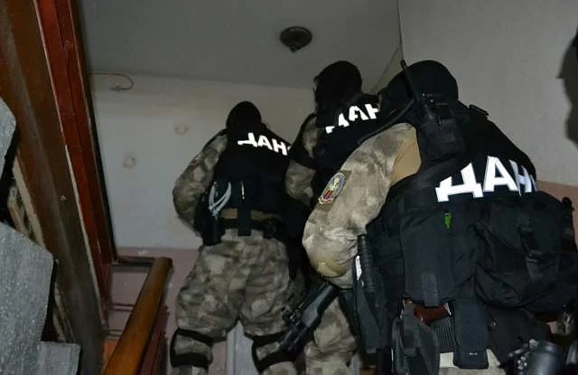 Разкриха главатарят на престъпната група, финансирала терористи  