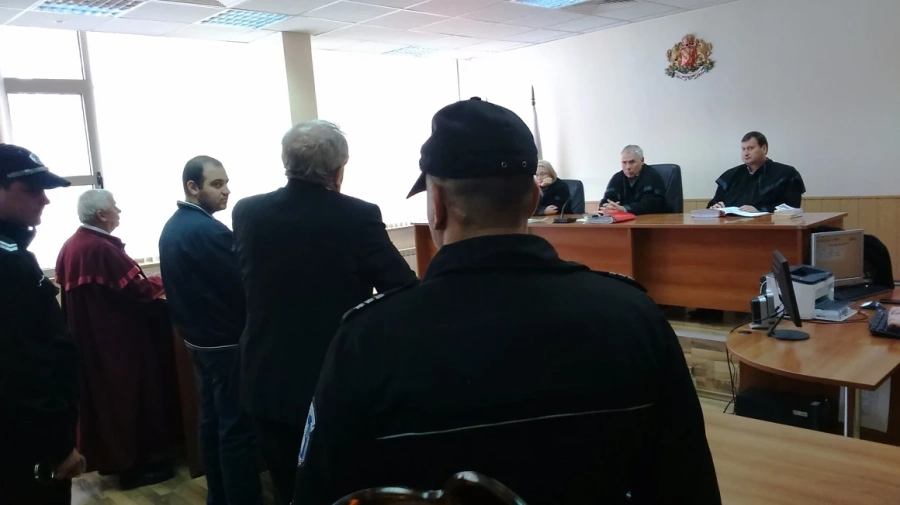 Окончателно - 3,5 г. затвор за мъжа, прегазил с \