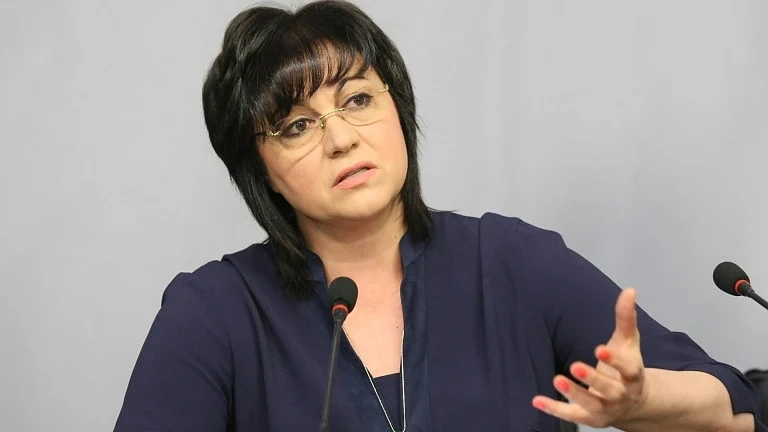 Нинова: Премиерът оглушително мълчи за \