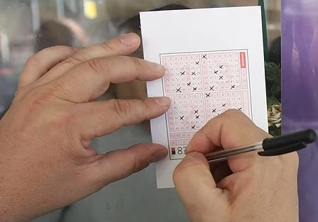Късметлия от Поморие спечели джакпот от 858 820 лева в играта „Tото 2 – 6 от 42“
