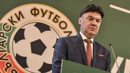 Боби Михайлов аут от Изпълкома на УЕФА