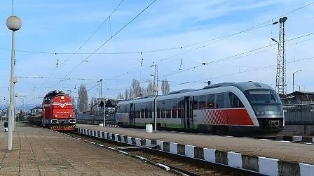 Следим всички влакове у нас в реално време