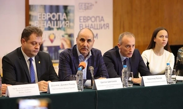 МОН ще подкрепя креативните учители