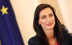 Комисар Габриел открива две конференции в София
