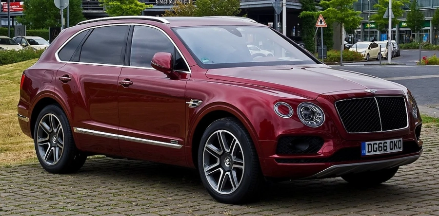 Bentley Bentayga стана най-бързият кросоувър