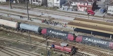 Дерайлиралият в Пловдив влак е изправен и ще напусне гарата 