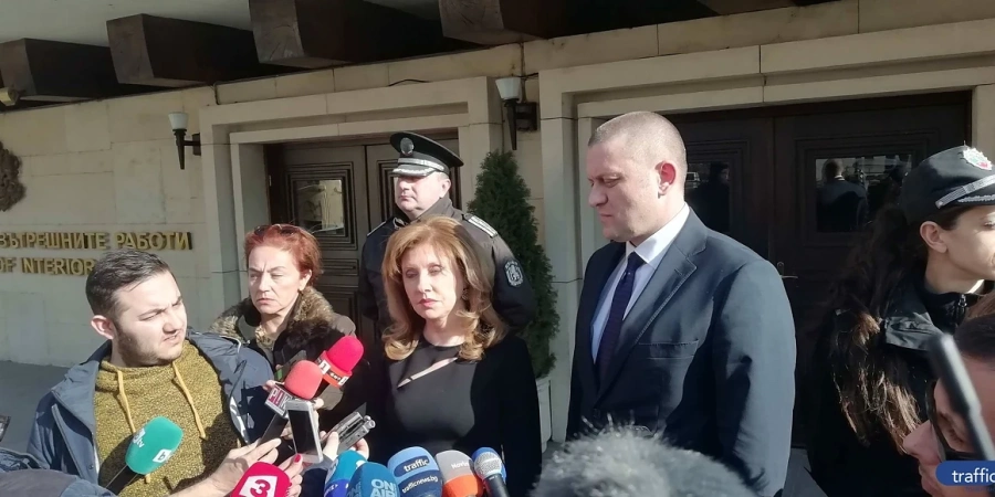 Звън от телефон издал килъра от Нови Искър