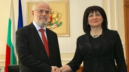 Парламентът гласува присъединяването на Северна Македония към НАТО