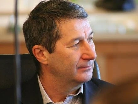 Скръб в семейството на Владо Каролев