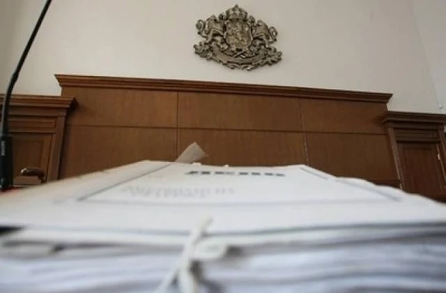 Обвиниха кмета на Златица, присвоил над 1 милион лева