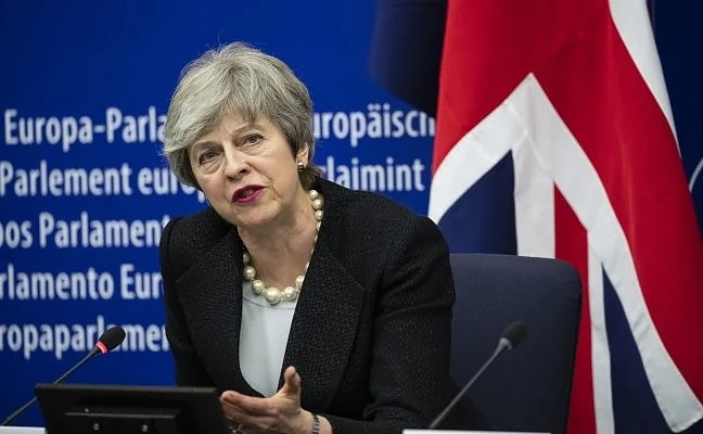 Тереза Мей иска отлагане на Brexit с 2 години