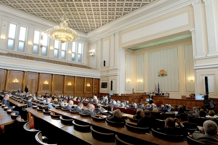 Парламентът избра новото ръководство на ЦИК