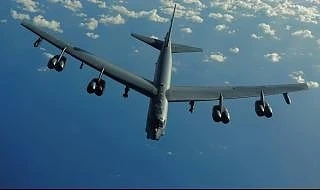 САЩ разполагат бомбардировачи B-52 в Европа