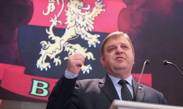 Преизбраха Каракачанов за лидер на ВМРО 