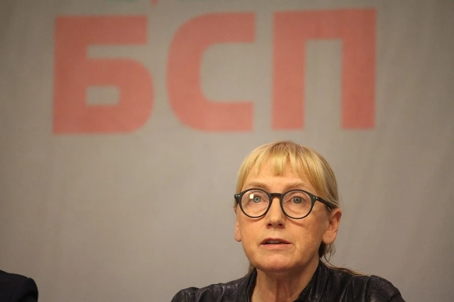 Йончева: Настояваме Цветанов да напусне политиката!