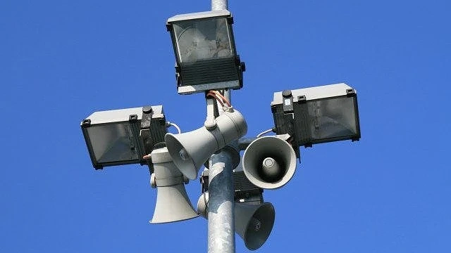 Тестват сирените в 10 града днес