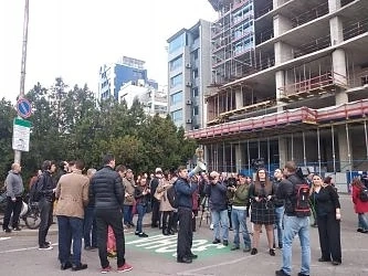 Протест срещу небостъргача \